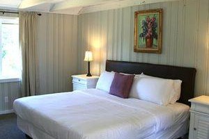 The Orchard Hill Inn Image