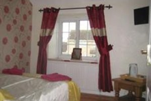 The Plough Inn Highworth Image
