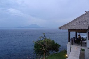 The Point Resort Lembongan Image