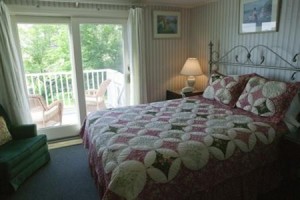 The Quarterdeck Inn by the Sea Image