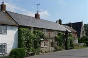 The Queens Head Hotel Salisbury Broad Chalke Image