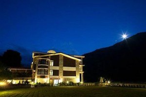 The Retreat by Zuri Baiguney Sikkim Nayabazar voted  best hotel in Nayabazar