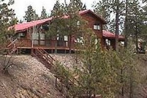 The Revel Cabin Image