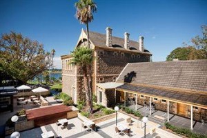 Sebel Harbourside Kiama voted  best hotel in Kiama