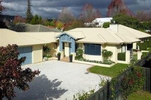 The Springs Bed & Breakfast Rotorua Image