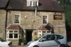 The Swan Inn Bicester Image