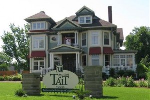 The Tait House voted  best hotel in Shediac