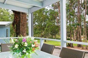 The Waterside Cabins Woolgoolga voted  best hotel in Woolgoolga