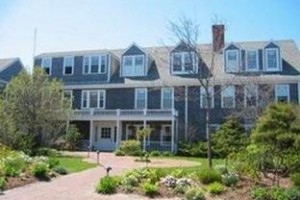 The Wauwinet voted 5th best hotel in Nantucket