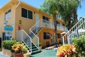 The Waves Apartments & Resort Image