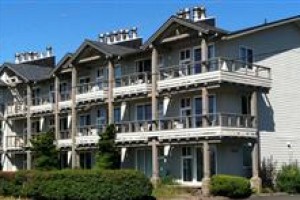The Wayside Inn voted 7th best hotel in Cannon Beach