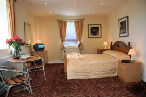 The Worms Head Hotel Swansea Image