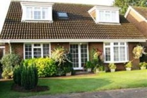 Three Oaks Bed and Breakfast Christchurch (England) Image