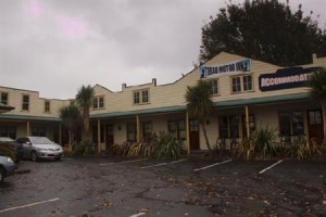 Tirau Motor Inn Image