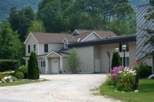 Toll Road Inn voted 3rd best hotel in Manchester 