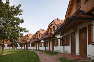 Tourist Village Bungalows Hotel Moravske Toplice Image