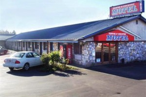 Towne and Country Motel Image