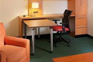 TownePlace Suites Cincinnati Northeast Image