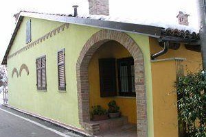 Tra Monti E Vigne Bed and Breakfast La Morra Image