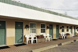 Traveller's Haven Motel Image
