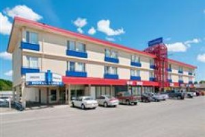 Travelodge Lethbridge Image