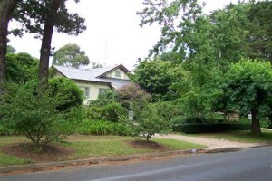 Treetops Country Guesthouse voted  best hotel in Bundanoon