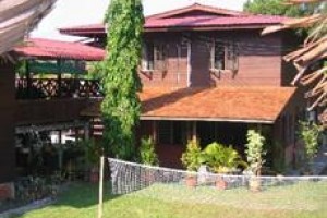 TreeTops Lodge Miri Image