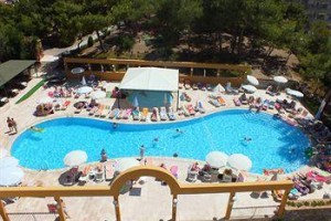 Tuntas Apart Hotel Kusadasi Image