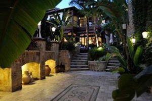 Tuvana Hotel Image