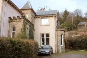 Tweedholm House B&B voted  best hotel in Walkerburn