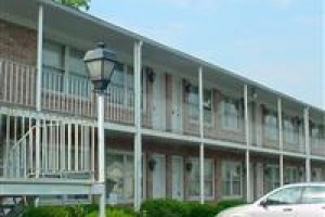 Twins Motel Image