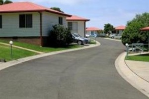 Ulladulla Holiday Village Resort voted  best hotel in Ulladulla