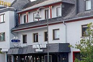 Union Hotel Klinkner voted  best hotel in Emmelshausen