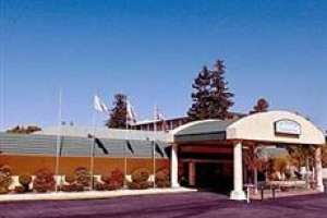 University Inn Santa Cruz Image