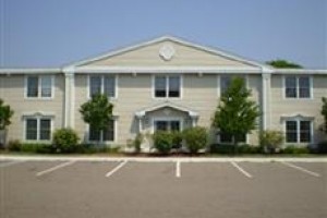 University Inn South Burlington Image