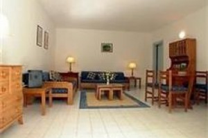 Vale San Antonio Apartments Image