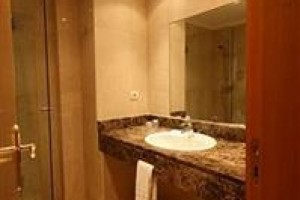 Velamar Hotel Image