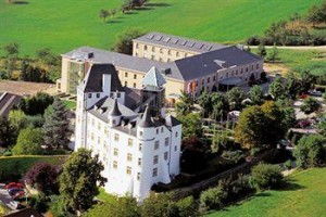 Victor's Residenz-Hotel Schloss Berg Image
