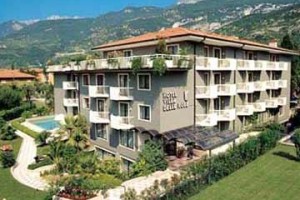 Villa Delle Rose Hotel Arco Image