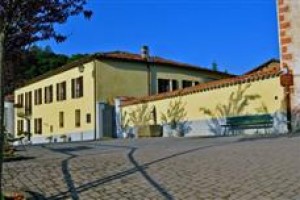 Villa Favolosa Bed & Breakfast Image