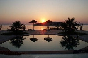 Villa Gold Image