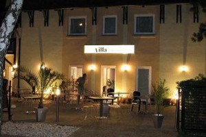 Villa Italia Image