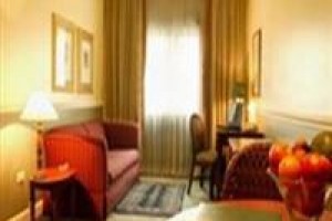 Villa Morra Suites Image