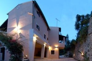 Villa Petros voted  best hotel in Apraos