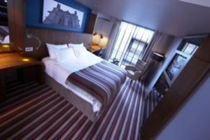 Village Hotel Ashton-under-Lyne Image