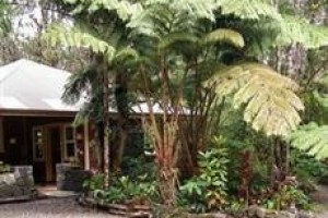 Volcano Mist Cottage Image