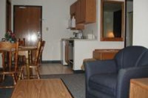 Wagon Wheel Inn & Suites Image