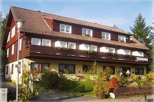 Wald-Landhaus Image