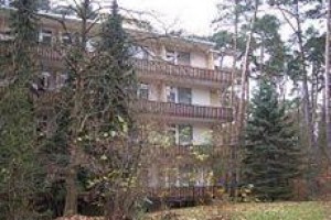 Waldhotel & Gastehaus Zum Taunus Budenheim Image