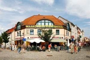 Wasserbettenhotel Waren (Muritz) Image